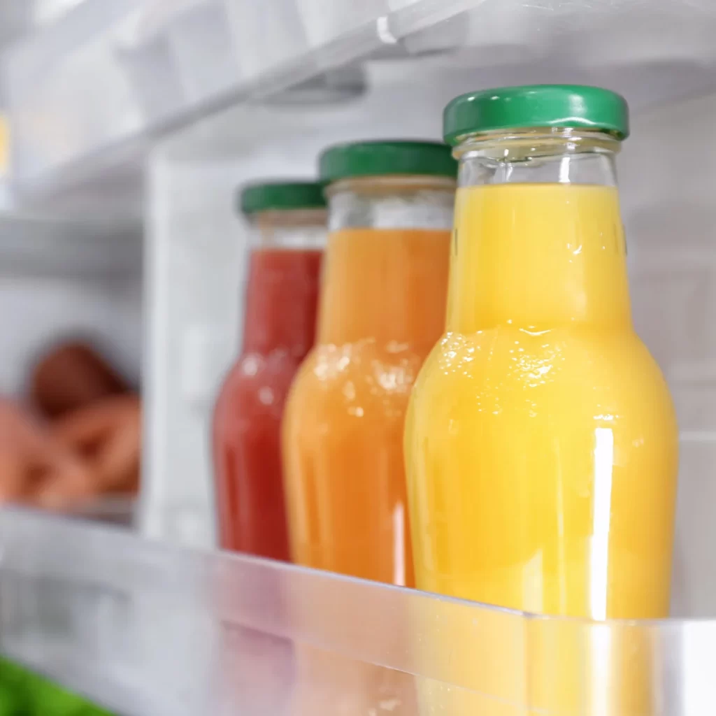 Natural juices_refrigerator