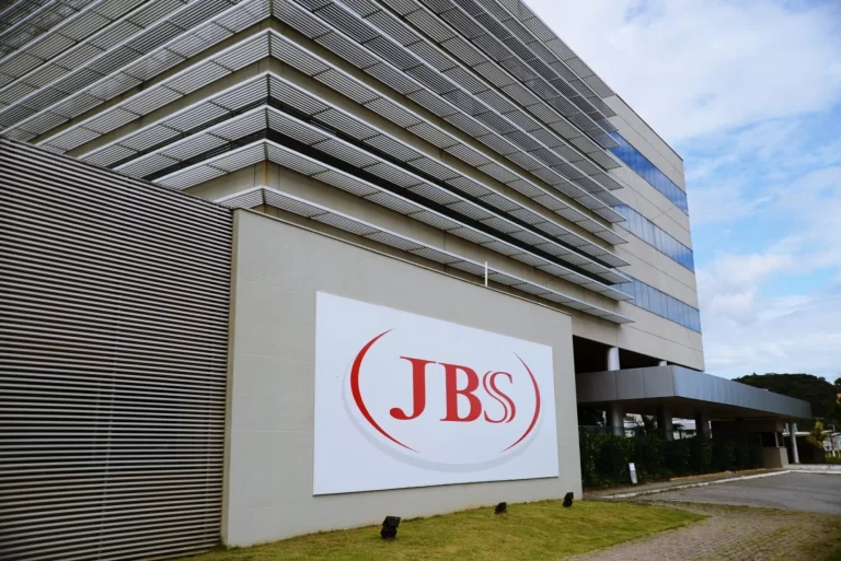 JBS chicken meat company